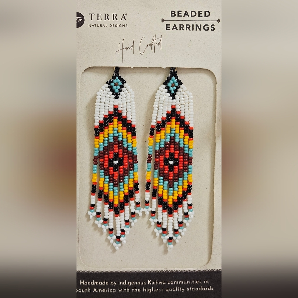 TERRA NATURAL DESIGNS GLASS BEADED HYPOALLERGENIC GOLD TONE ECUADOR EARRINGS NEW